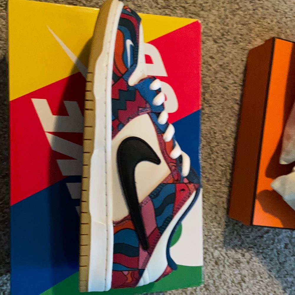 Nike SB Dunk Low Parra
